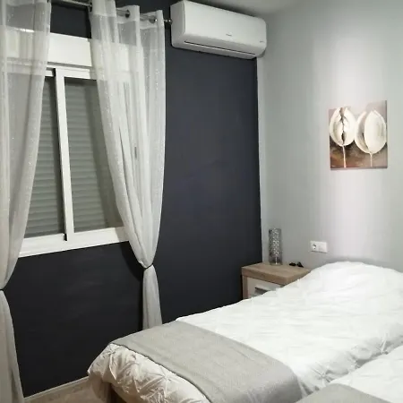 Castos Immaculate 2-bed